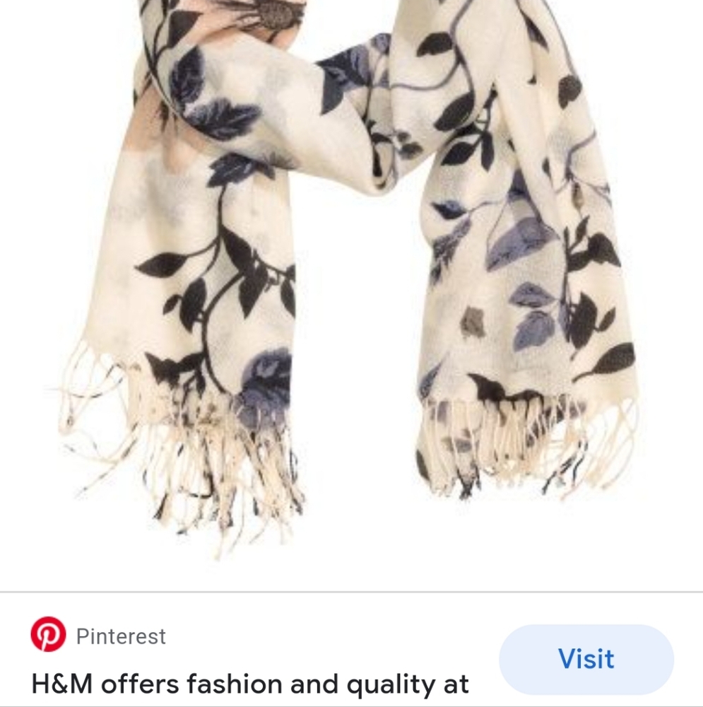 Scarf- H&M - Picture 2 of 4